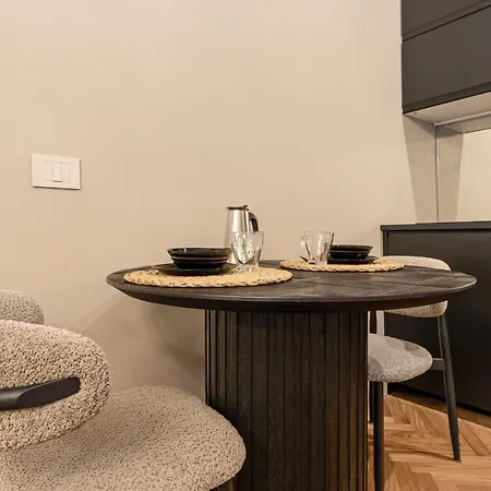 Ambra & Smeraldo - Immobili E Soluzioni Rent * Bergamo