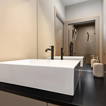 Apartment Ambra & Smeraldo - Immobili E Soluzioni Rent