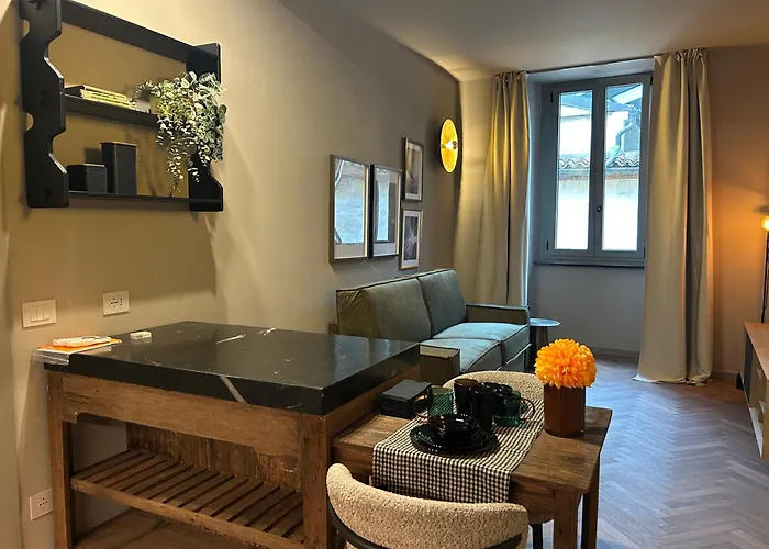 Ambra & Smeraldo - Immobili E Soluzioni Rent Apartament *